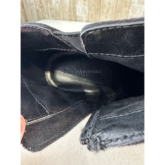 Banana Republic Womens Boots Size 8 Black Suede Side Zipper Slip On Ankle Bootie - Picture 10 of 12